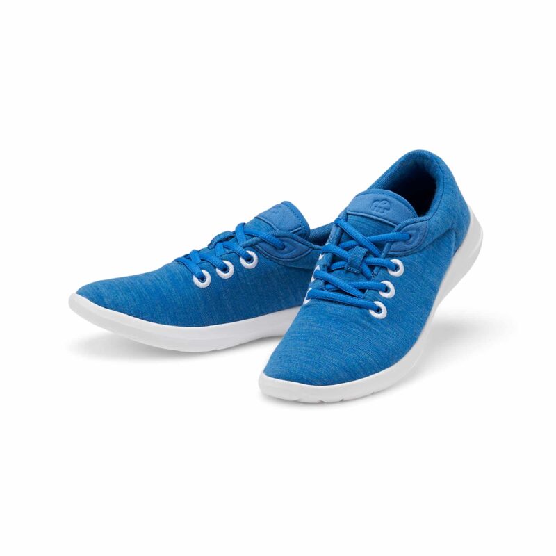 Merinos Damenschuhe Lace Up Hellblau Paar Freigestellt