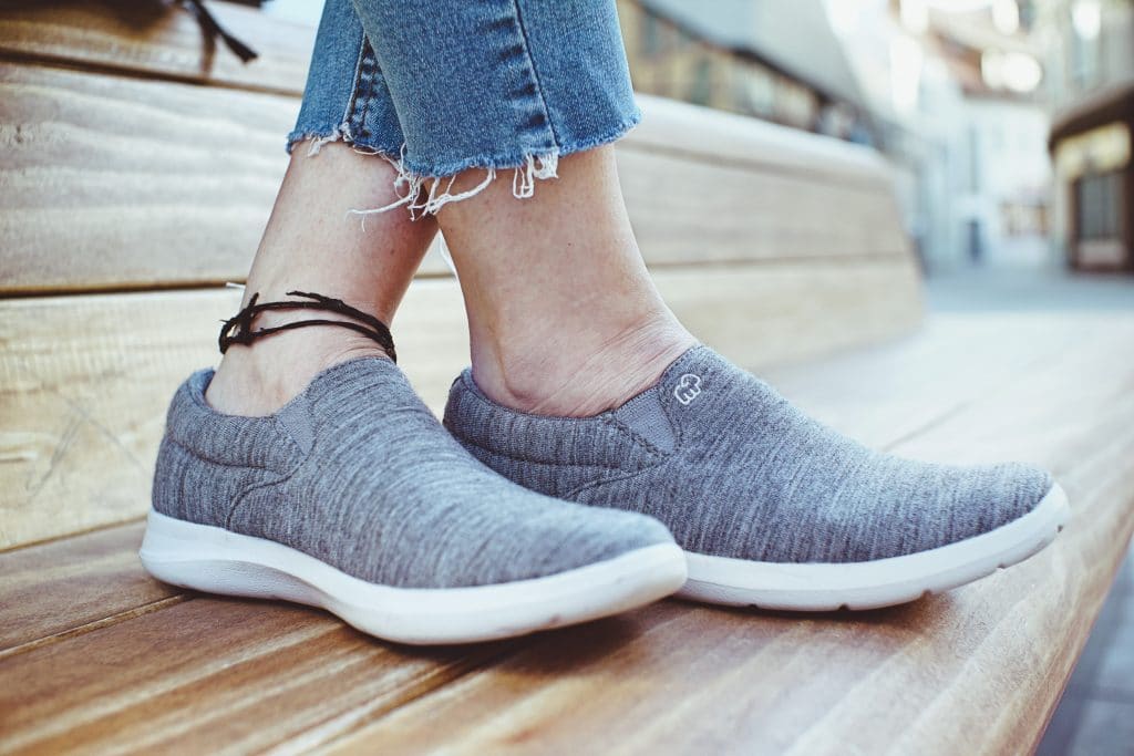 Wichsen Beim Schuhe Schnüffeln Wichsen Beim Schuhe Schnüffeln